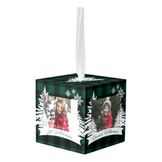 緑のバッファロープライド素朴松の木の家族の写真 キューブオーナメント (裏面アングル)