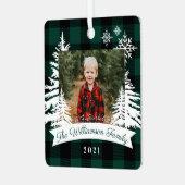 緑のバッファロープライ素朴ド松の木の家族写真 メタルオーナメント (正面左)