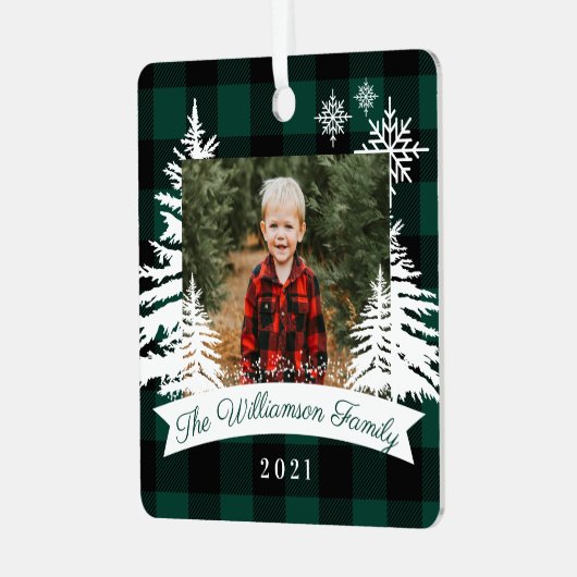 緑のバッファロープライ素朴ド松の木の家族写真 メタルオーナメント (正面左)