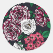 緑のバラをオンにした赤、白、および葉2色の ラウンドシール (正面)
