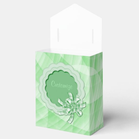 緑のパーソナライズされた鱗片付きフレーム優先ボックス フェイバーボックス (オープン)