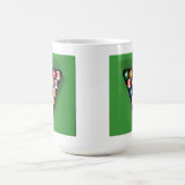 緑のビリヤード感じ台のプールボール： コーヒーマグカップ (中央)