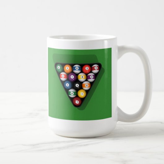 緑のビリヤード感じ台のプールボール： コーヒーマグカップ (右)