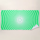 緑のビーチタオルとハート – 色を選択 ビーチタオル (正面)