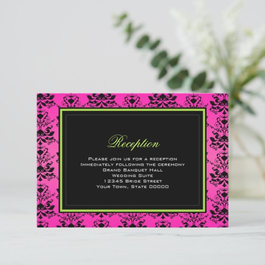 緑のピンクおよび黒いダマスク織の結婚披露宴カード エンクロージャーカード (スタンド正面)