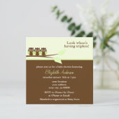 緑のフクロウの三つ子のベビーシャワー 招待状 (スタンド正面)