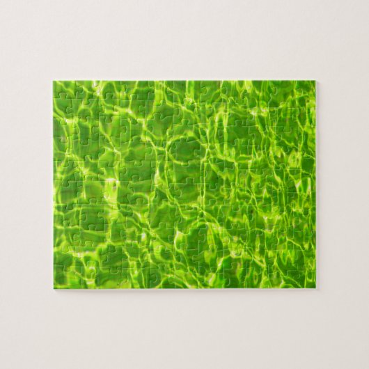 緑のプール水はネオンカラフルな明るい模造します ジグソーパズル (横)