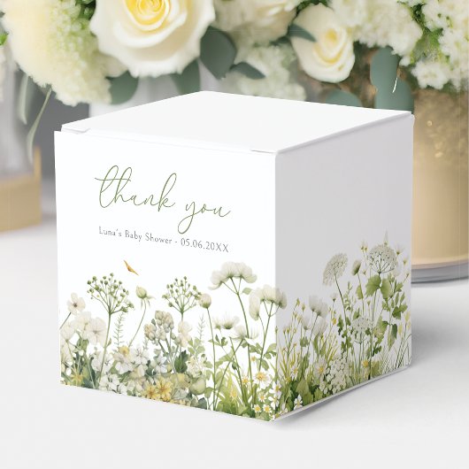 緑のベビーの開花フローラ野生の花の赤ちゃんシャワー フェイバーボックス