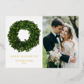 緑のボックウッドリースの新婚クリスマスフォト 箔シーズンカード (正面)