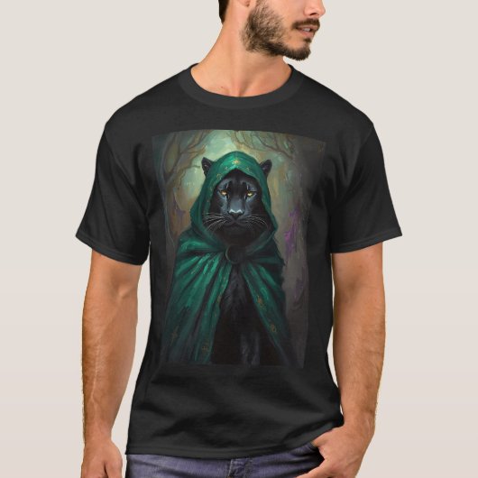 緑のマントと森の中のブラックパンサー Tシャツ (正面)