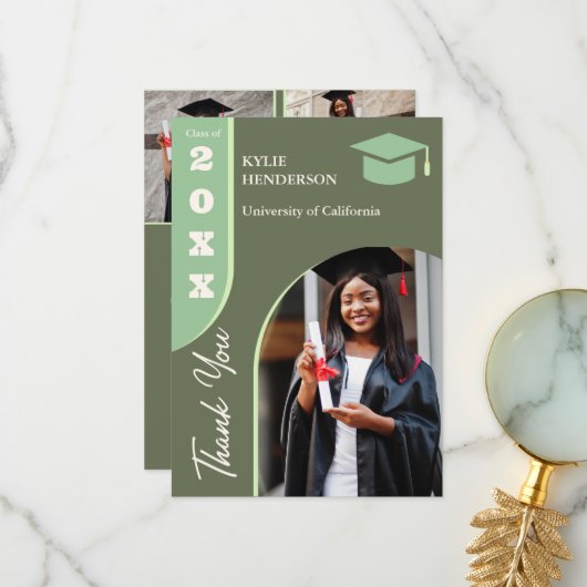 緑のモダン卒業写真 サンキューカード (正面/裏面インサイチュ)