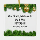 緑のモミの木の初めてのクリスマス結婚した写真 セラミックオーナメント (正面)