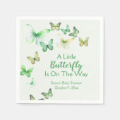 緑のユニセックス小さな蝶の赤ちゃんシャワー スタンダードカクテルナプキン (正面)