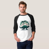 緑のユニークステゴサウルス恐竜の森 Tシャツ (正面フル)