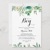 緑のユーカリの葉それは男の子の赤ちゃんシャワーだ 招待状 (正面)