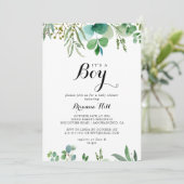 緑のユーカリの葉それは男の子の赤ちゃんシャワーだ 招待状 (スタンド正面)