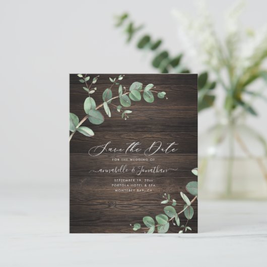 緑のユーカリの葉の素朴な暗色の木材を予算に計上 (スタンド正面)