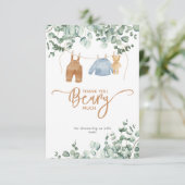 緑のユーカリ我々は赤ちゃんシャワーを待つことができる サンキューカード (スタンド正面)