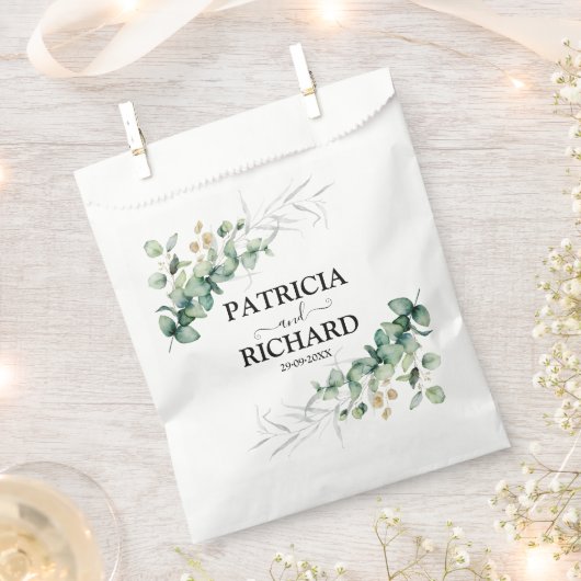 緑のユーカリ結婚プス フェイバーバッグ (クリップ留めされた状態)