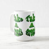 緑のヨガで書息を吸う コーヒーマグカップ (正面左)