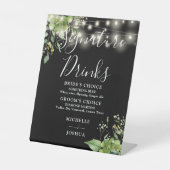 緑のライト白黒のシグネチャードリンク 台座サイン (正面)