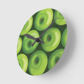 緑のリンゴの模様 ラウンド壁時計 (傾斜)