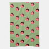 緑の上にピンクのアイスクリームカップ キッチンタオル (縦)