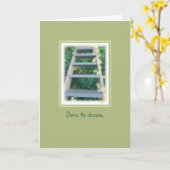 緑の上のはしご「あえて夢を見る感動的」 カード (黄色い花)