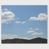 緑の丘、木、雲の風景 ラッピングペーパー (フラット)