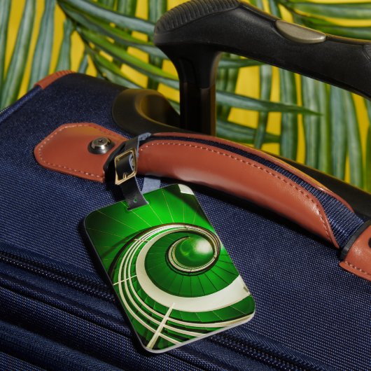 緑の円形階段 ラゲッジタグ (正面インサイチュ1)