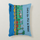 緑の列車のMaisyおよび友人の乗車 アクセントクッション (正面(垂直))