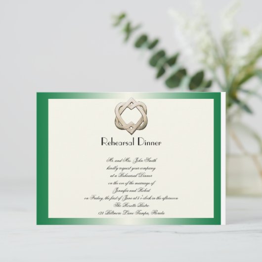 緑の勾配の結婚式のリハーサルのケルト族のハート 招待状 (スタンド正面)