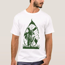 緑の十字架 - 自然が捧げるイエスへの賛歌 Tシャツ