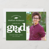 緑の卒業写真のモダンタイポグラフィ 案内状 (正面)