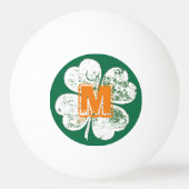 緑の地面に白い温厚な四葉クローバー 卓球ボール (裏面)