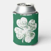 緑の地面に白い温厚な四葉クローバー 缶クーラー (缶裏面)