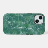 緑の大理石テクスチャ iPhone 15ケース (裏面横)