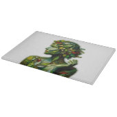 緑の女性 – 白い背景 カッティングボード (角)