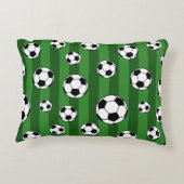 緑の子どもたちサッカーボールのパタストライプーン アクセントクッション (裏面)