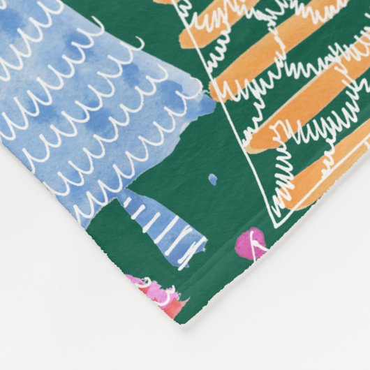 緑の家族の名前でかわいいクリスマスの木 フリースブランケット (角)