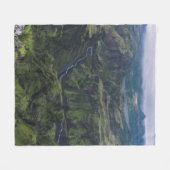 緑の山 フリースブランケット (正面(横))