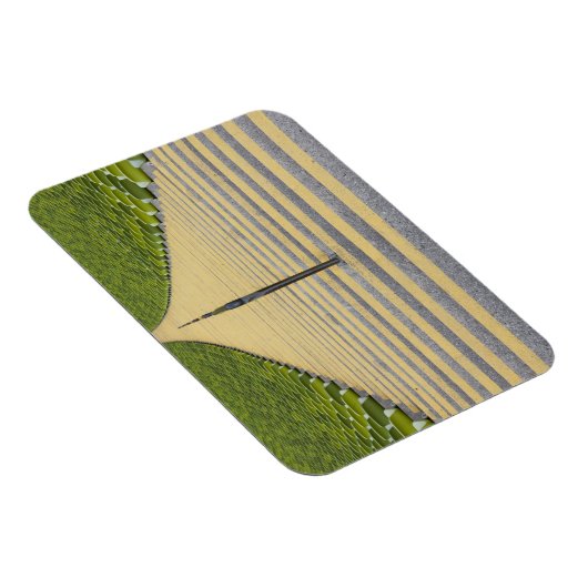 緑の席の列の間のスタジアム階段 マグネット (右側)