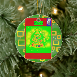 緑の幾何学的な上のメリークリスマスツリー セラミックオーナメント