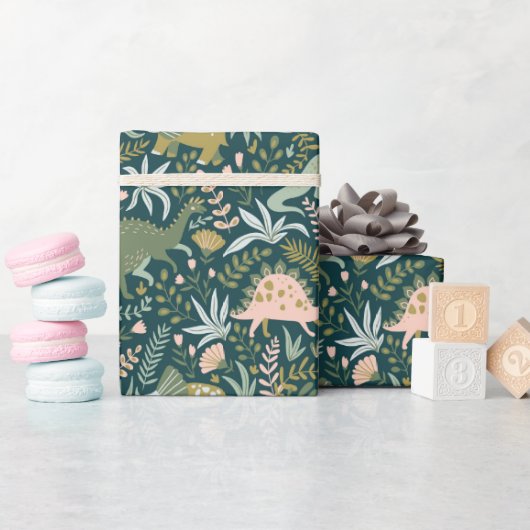 緑の恐竜のパターン ラッピングペーパー (ベビーシャワー)