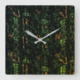 緑の打ちガラスの下の木の樹皮 スクエア壁時計