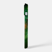 緑の星間雲 iPhone 15ケース (左側面)