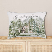 緑の松の森の森の森の中の水彩小屋 アクセントクッション