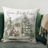 緑の松の森の森の森の中の水彩小屋 クッション
