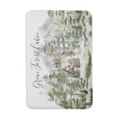 緑の松の森の森の森の中の水彩小屋 バスマット (正面縦)