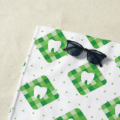 緑の格子縞の歯パターン ビーチタオル (インサイチュ)